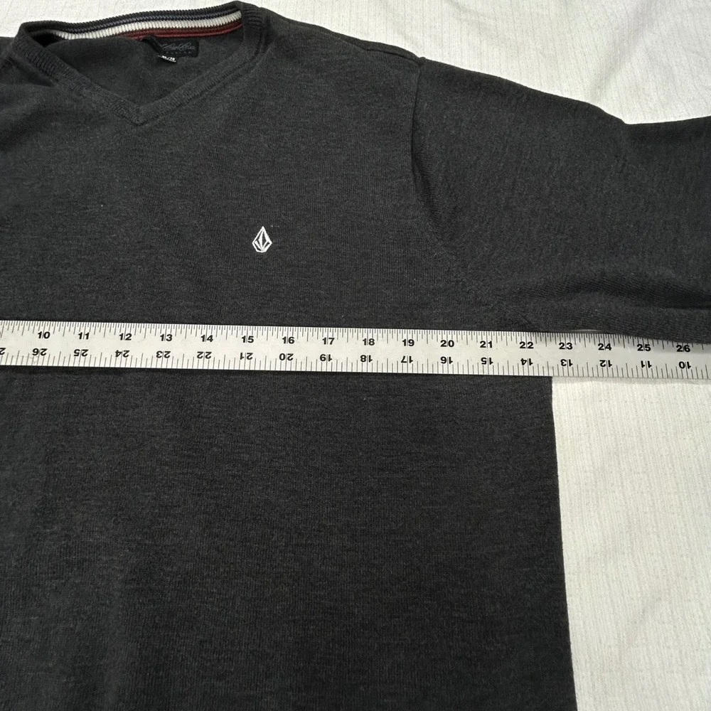 Volcom‎ Corpo Class V Neck Sweater Mens XL Dark Gray Pullover Skatewear Y2K 90s